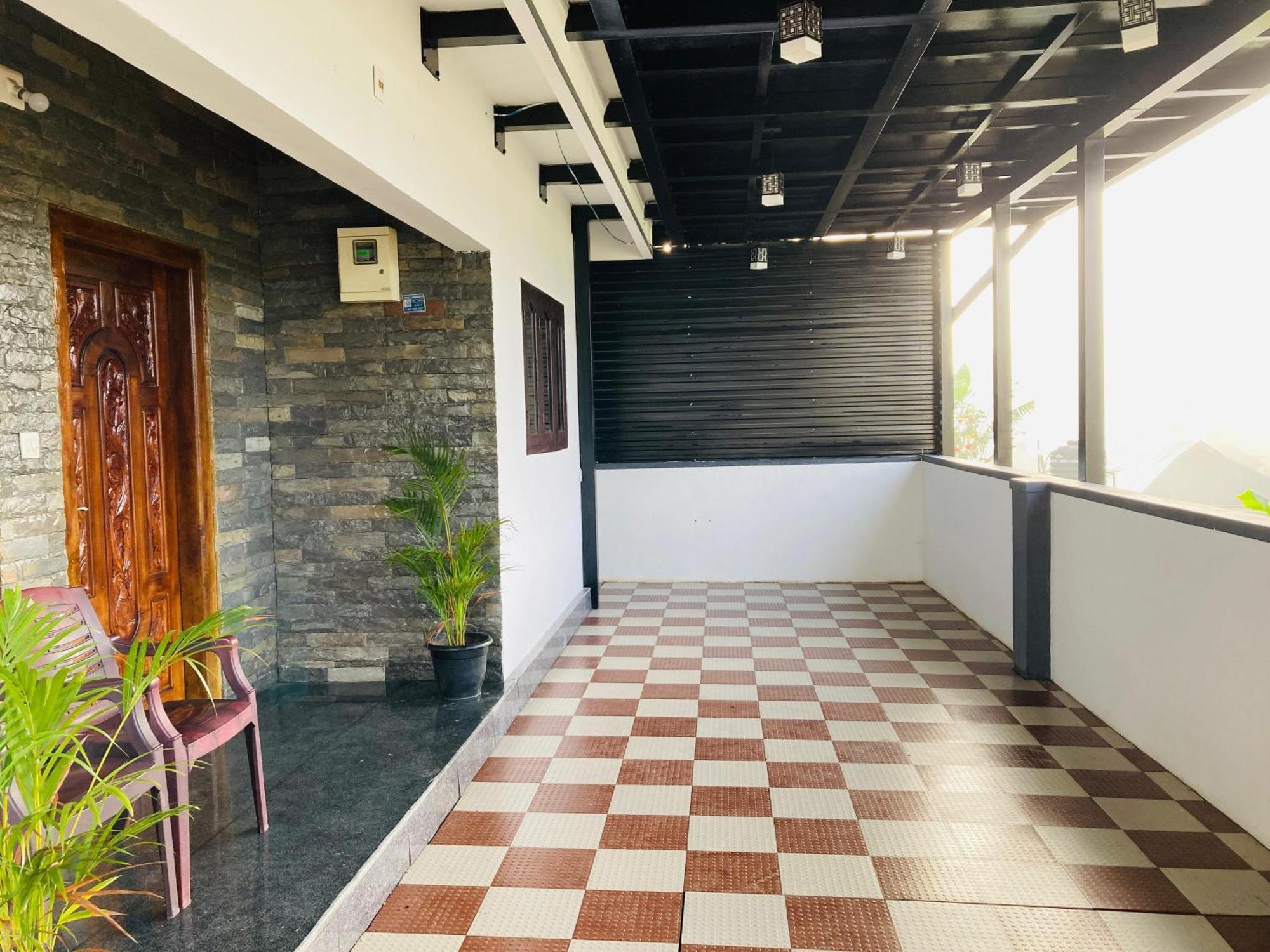Carmel Home Stay Munnar Exterior foto